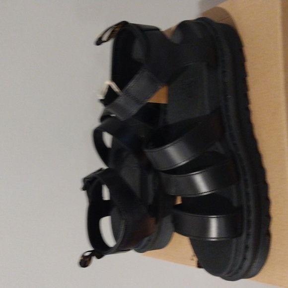 Sold!! Doc Martens Leather Sandals Size Women 10 Men 8- Blaire Gladiator NWT - Picture 8 of 15